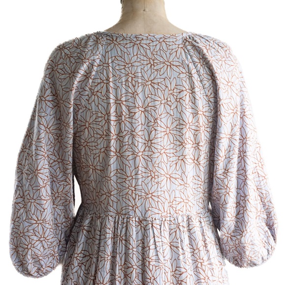 Madewell Mariana Puff Sleeve Midi Dress  In Dream-On Daisies - Picture 10 of 14
